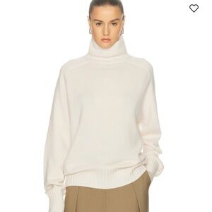 NWT SRG Fayy Elegant Cream Pink Turtleneck Sweater - Size S